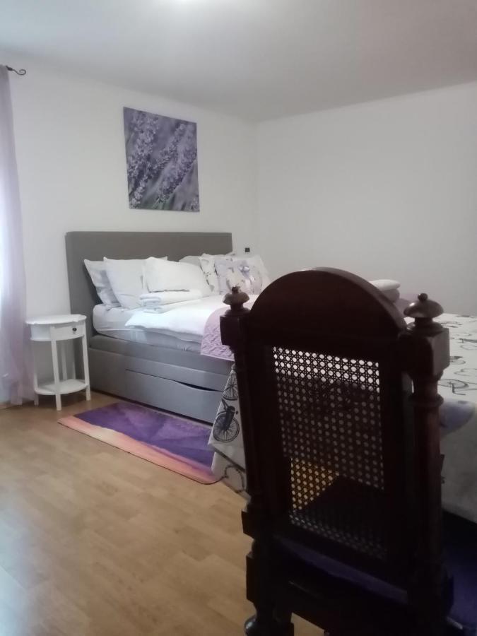Rooms Serafin-Lavanda Motovun Εξωτερικό φωτογραφία